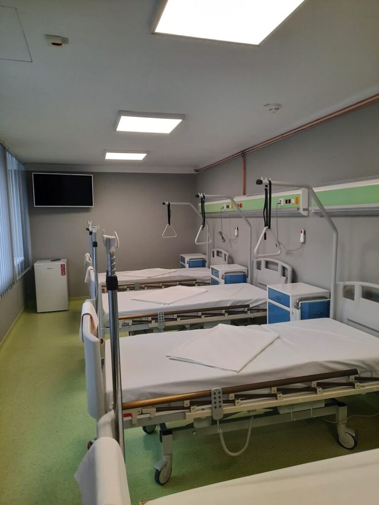 FOTO Mansardarea Spitalului Județean de Urgență Alba Iulia – secții Neurologie, ORL și compartiment Chirurgie OMF