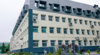 Aparat pentru abordarea minim invazivă a pietrelor renale, utilizat în centrele universitare, achiziționat de Spitalul din Alba Iulia